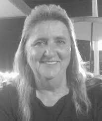 Natalie Markwell's Instagram, Twitter & Facebook