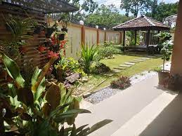 Memiliki rumah idaman yang sempurna menjadi pendorong untuk kita bekerja dan menghabiskan masa menghias atau mendekorasi sesuatu ruang @ laman supaya mengikuti citarasa yang diingini. 8 Idea Landskap Halaman Rumah Yang Anda Boleh Buat Sendiri Propertyguru Malaysia