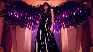 Blackpink S How You Like That Video Is A Runway Fashion Extravaganza In 2020 Blackpink Blackpink Lisa Lalisa Manoban