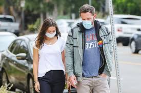 This is something that was mutual and it looks like de armas and affleck have taken their relationship to the next level. Ana De Armas Ben Affleck And Their Many Suitcases Spur New Rumors Vanity Fair