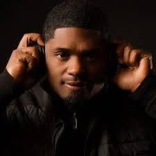 DJ Mac Cummings "The Turntable Minister" (@DJMacCummings)