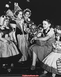 Still, there's a lot people don't know about the making of the wizard of oz. Lao Pride Forum Judy Garland Behind The Wizard Of Oz Scenes Wizard Of Oz Wizard Of Oz Movie Judy Garland