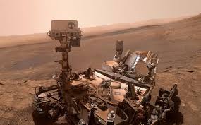 火星で自撮り 探査車キュリオシティから最新のセルフィーが到着 sorae 宇宙へのポータルサイト キュリオシティ 火星 セルフィー