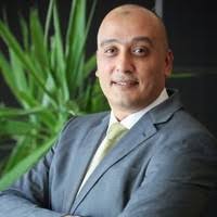 Email e telefono di James Osualdini