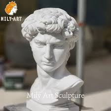 Replica squisita della scultura di Michelangelo in marmo bianco, testa di  busto greco di David