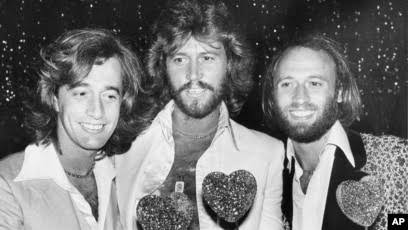 Disco Era Icon Robin Gibb Dies of Cancer at 62