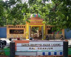 Anjuk ladang buka jam berapa / anjuk ladang buka jam berapa : Pesona Keindahan Wisata Taman Anjuk Ladang Nganjuk Ihategreenjello