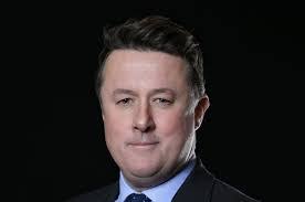 Robert Berkeley's Instagram, Twitter & Facebook