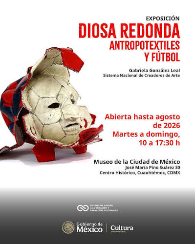Continúa la exposición en el @museociudadmx “Diosa redonda: Antropotextiles y Fútbol” ⚽️ ya la visitaron? • Hasta el 2 de Agosto!!! Pronto estaremos dando visita guiada. • #arte #contemporanyart #footballtime #futbol #artemexicano🇲🇽