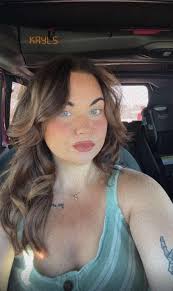 🌻Hi, I'm a newly single woman looking for a serious relationship. I don't  care where you're from, rich or poor. Just say hello to me. Thank you.  💕💕👇👇 📱📞 https://shorter.me/jTV8S