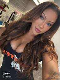 Getting to Know Me: A Journey of Self-Discovery and Friendship