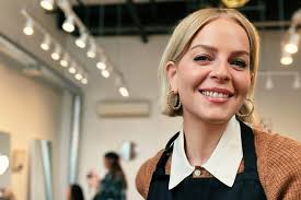 Leah Carlson, Owner & Stylist, LA LA LUXE SALON