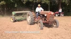 Antique implement photos tractor shed. Planting Wheat John Deere Van Brunt Fb A Fb 137 A Youtube