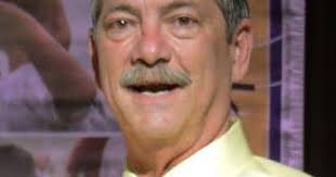 Roseburg manager gets pay raise