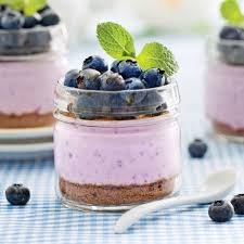 Verrine Gourmande A La Myrtille Et Son Sable Breton Recipe Dessert Appetizers Food Dessert Leger