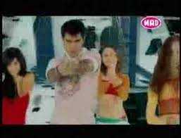 The feeling of love i hide not once was i confess to you, because you have chosen to close your heart. Sarbel Ta3e Moy Takse Mou Lyrics English Translation