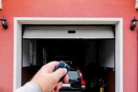 Hallo, ich möchte gerne ein türgegensprechanlage mit elektrischem türöffner in unser gartentor einbauen, bspw diese hier: Funkempfanger Am Garagentor Nachrusten Mehr Komfort Und Sicherheit