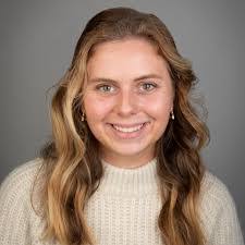 Victoria Duff's Instagram, Twitter & Facebook