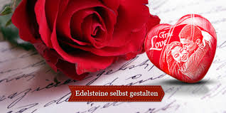 Alles liebe zum valentinstag valentinstag geschenk freund valentinstag sprüche geschenk für freund geschenke kaufen kleine geschenke wolle kaufen vielleicht habt ihr auf dem ein oder anderen blog schon von der kleinen aktion zum valentinstag gelesen, die die liebe laura von himbeermarm. Valentinstag Spruche Liebesschwure Fur Den Valentinstag