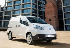 This electric vehicle is both innovative and spacious. Der Neue Lieferwagen Nissan E Nv200 100 Elektrisch Neuheiten Nutzfahrzeuge Eci