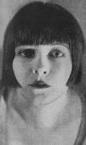 Who is Mary Thurman dating? Mary Thurman boyfriend, husband