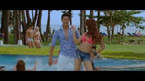 Shazahn Padamsee Hot Bikini In Housefull 2 Youtube Akshay, who has worked with asin in films like khiladi 786 and housefull 2, reportedly introduced the actress to rahul. shazahn padamsee hot bikini in housefull 2