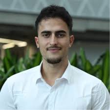 I'm deeply honoured to have been named Valedictorian for Massey Business  School, Massey University.