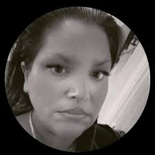 Emma Plummer (@emz_makeup_artist) • Instagram photos and videos