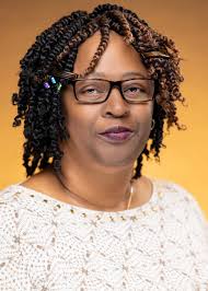 Cassandra Holt's Instagram, Twitter & Facebook