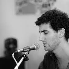 Bonsoir 🍷🥖 #professorgrubblyplank @unitedmusicculturecommunity  @societycitywollongong @coleclarkguitars