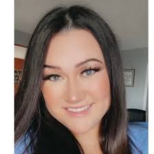 Alyssa Loyd's Instagram, Twitter & Facebook