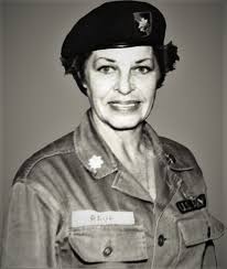 Happy Veteran's Day! 🇺🇸 Martha Raye Appreciation of her work with the USO  during World War II and subsequent wars led to her being named both an  honorary colonel in the U.S.