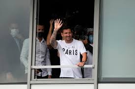 He showed an enormous aptitude for football and was in the youth teams for. Tjf Fuv3llfb4m