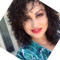 Sandra Ferreira's Instagram, Twitter & Facebook