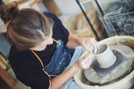 Bio — Tamara Bryan Pottery