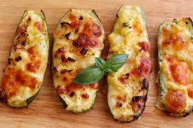 Courgettes Gratinees Farcies De Fromage Recettes Faciles Recette En 2020 Recettes De Cuisine Recette Facile Recette