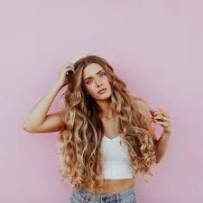 Wer wünscht sich nicht eine lange wallemähne mit beachwaves? 7 Kreative Tipps Fur Locken Ohne Hitze Cosmopolitan