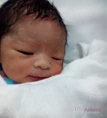 Memberikan susu formula bisa dimulai sejak bayi baru lahir atau sudah berusia beberapa bulan. Anak Tak Mahu Menyusu Dengan Botol Blog Lea Azleeya