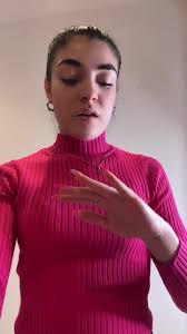 Conversazione tra amiche e vampiri