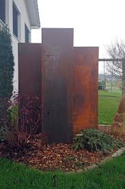 Panello Sichtschutzstelen Aus Cortenstahl Muro Sichtschutz Sichtschutzwand Cortenstahl Corten Handwerk In 2020 Landscape Walls Garden Design Front Landscaping