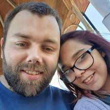 Quick. I must know what darts does chizzy use ?