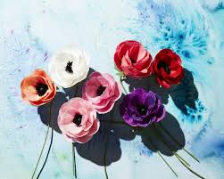 Find and save images from the the million roses collection by dancs nóra (dancs_nora) on we heart it, your everyday app to get lost in what you love. Friends Of Faux Designers Embrace Fake ï¬‚owers The Spokesman Review