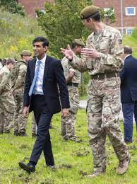 Who is rishi sunak the new chancellor of the exchequer. Isobel On Twitter I Will Never Get Over Rishi Sunak S Height