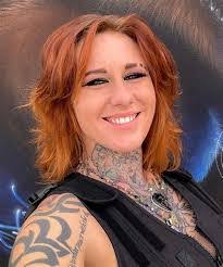 Ebony Courtney's Instagram, Twitter & Facebook