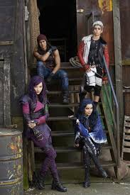 Dove cameron has opened up about the aftermath of descendants costar cameron boyce's death. Bild Zu Cameron Boyce Descendants Die Nachkommen Bild Booboo Stewart Cameron Boyce Dove Cameron Sofia Carson Filmstarts De