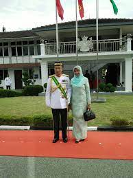 Alternatively, jetbus operates a bus from kuala lumpur subang airport to terminal bersepadu selatan every 3. Mindef Malaysia Di Twitter Sesi Fotografi Pat Dan Tetamu Kehormat Sempena Perbarisan Hari Atm Ke 83 Di Dataran Ptd Kem Perdana Sungai Besi