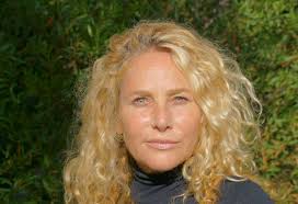 Erica Ives's Instagram, Twitter & Facebook