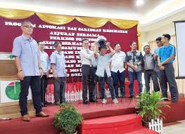 Sebanyak 3.27 bilion ringgit pampasan pertubuhan keselamatan sosial (perkeso) dibayar kepada pekerja yang terbabit kemalangan di tempat kerja, tahun lalu. Keselamatan Kesihatan Pekerja Perlu Diutama Utusan Borneo Online