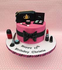 Make their morning with a wholesome layer cake from yummy toddler food; Designer Make Up Cake Cake By The Crafty Kitchen Cakesdecor