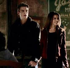 Kol And Davina The Originals Davina Kol And Davina Danielle Campbell The Originals